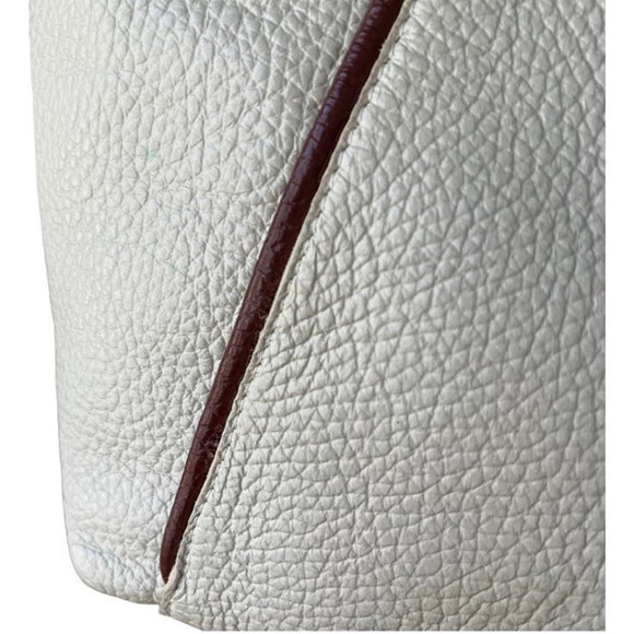 Sundance Cream and Brown Shoulder Bag - Picture 11 of 11